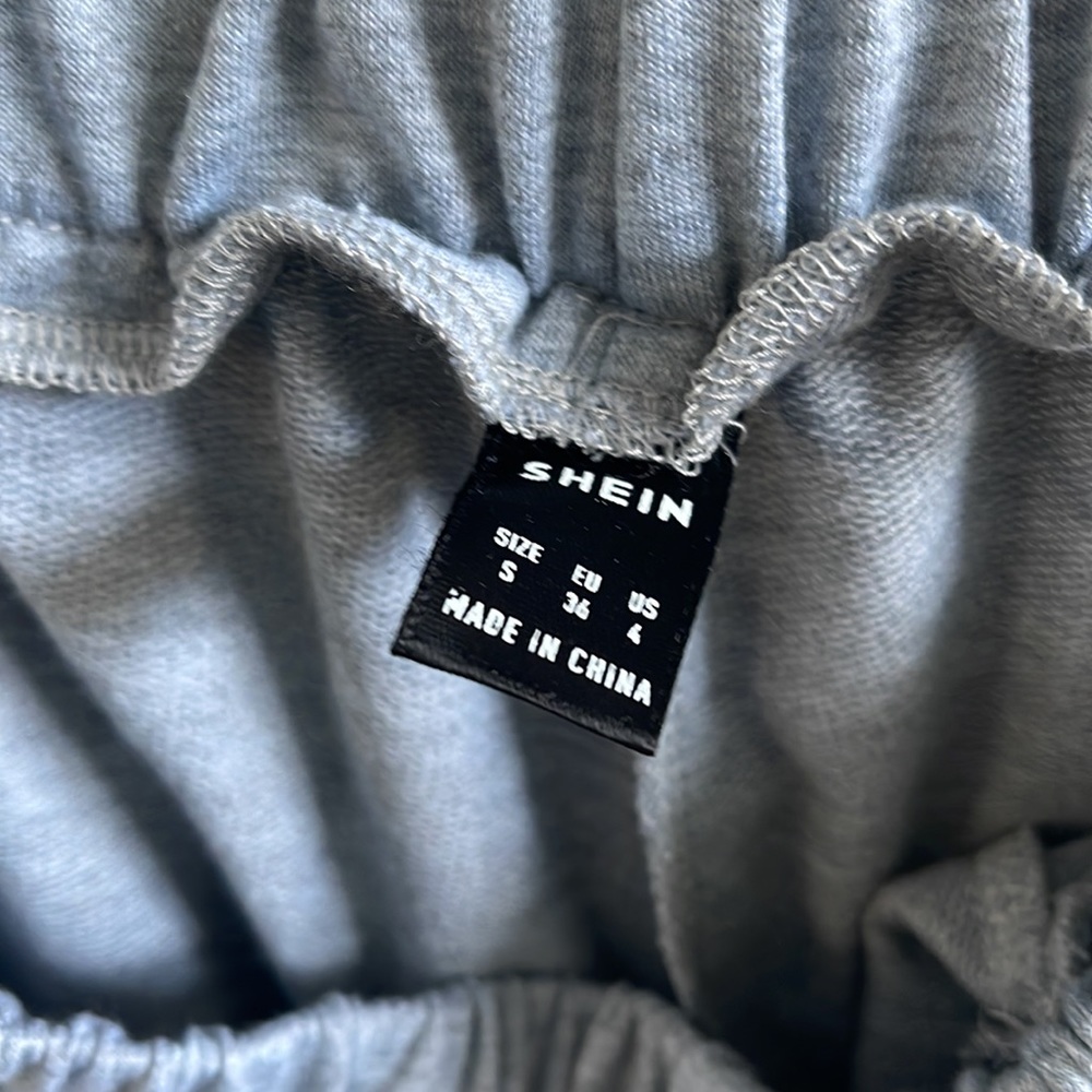 Shein Sweatpants - Picture 3 of 4